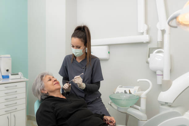 Best Holiday Emergency Dentist in Serenada, TX